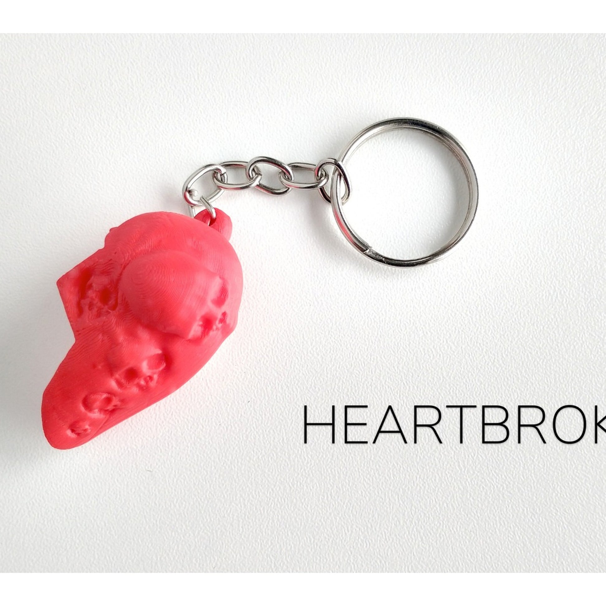 Heartbroken 3D printed collectible by MUNORI